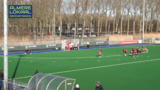 strafcorner dames Almeerse HC